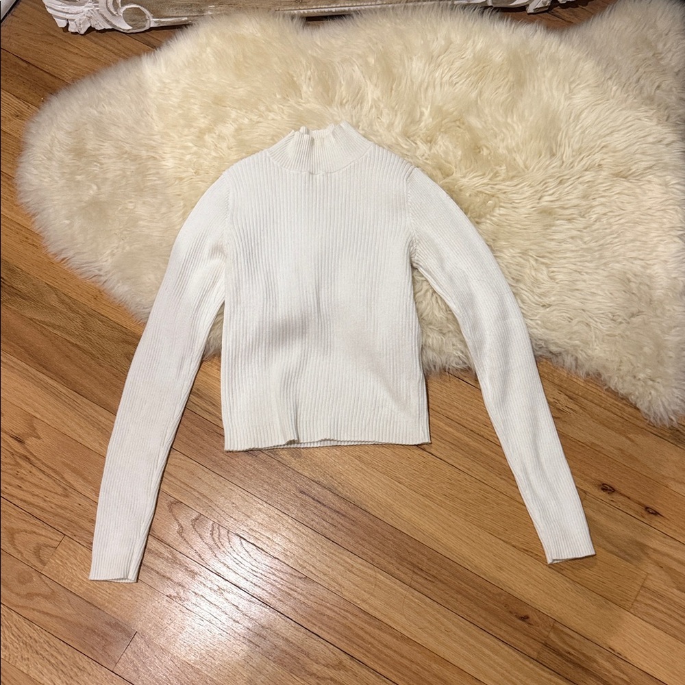 Brandy Melville white Ribbed turtleneck